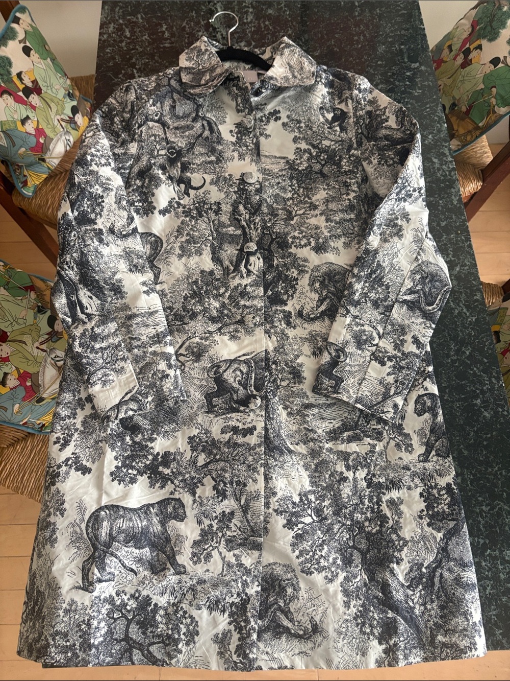 ZERO DEGREES CELSIUS Black and White French Toile Coat with covered buttons (S)